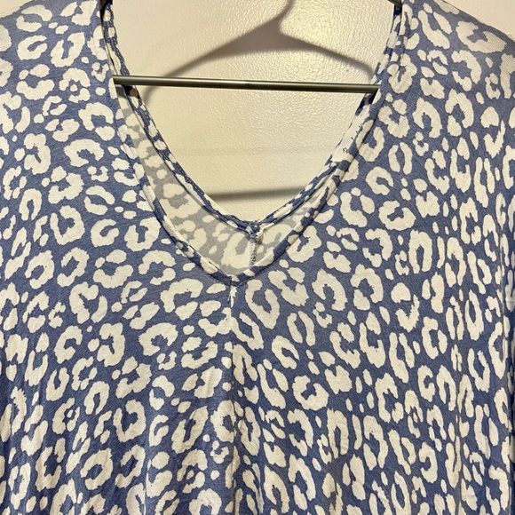 NWOT Bucket List Leopard print fringe top - Picture 3 of 7